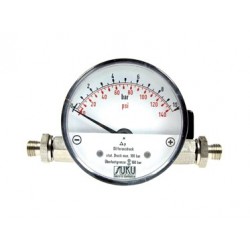 Type 5600 Differential pressure measuring instrument with magnetic piston DN80